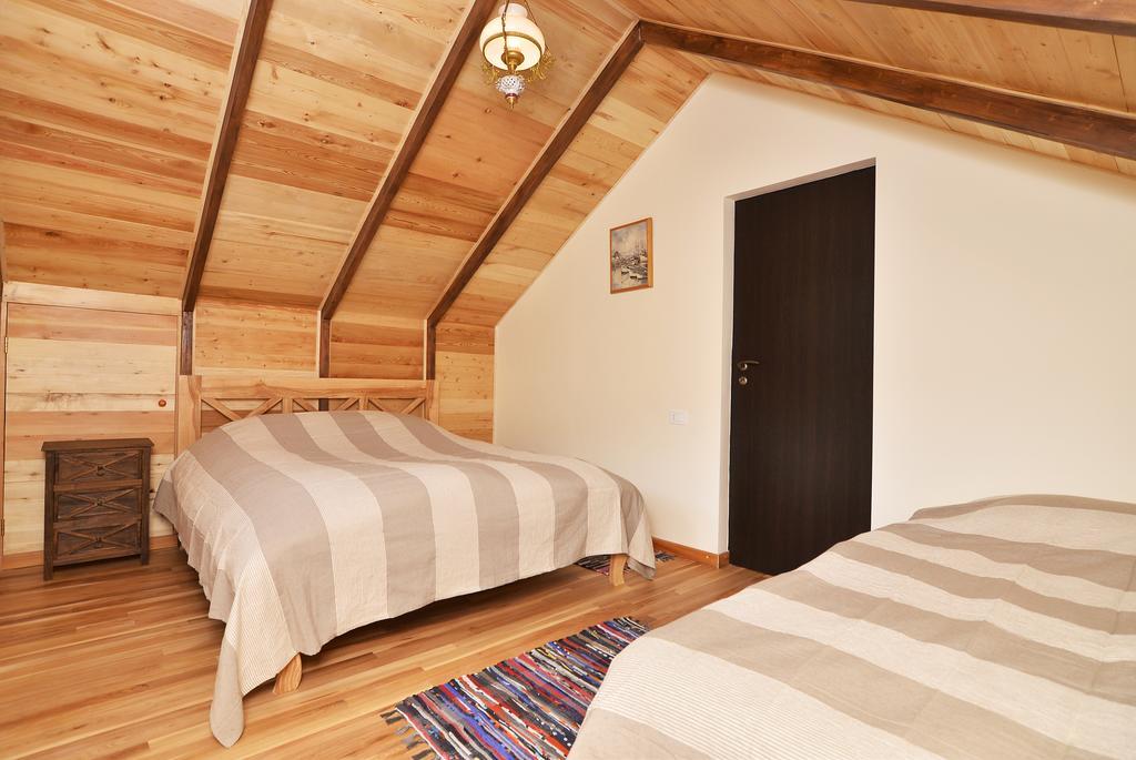 Villa Jrhogher Dilidschan Zimmer foto